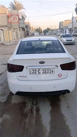 كيا سيراتو